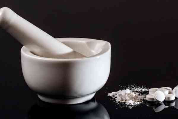 Das Berufsbild des Pharmazeutisch-technischen Assistenten im Wandel der Zeit