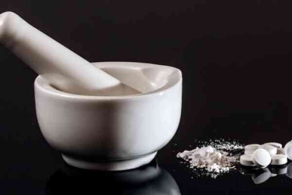 Das Berufsbild des Pharmazeutisch-technischen Assistenten im Wandel der Zeit