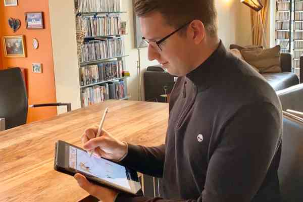 Mit dem Apothekenalltag auf TikTok viral gehen: Leons Video schaffen das